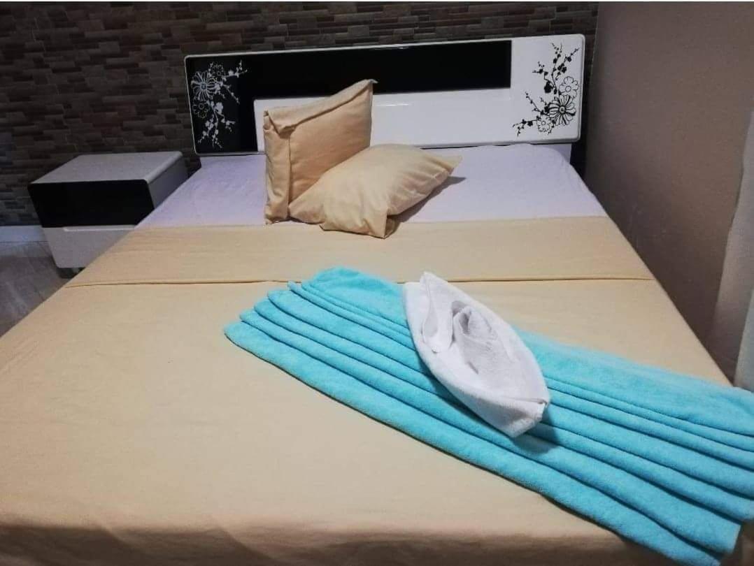 Justice Seaview Apartment Ле Морн Екстериор снимка