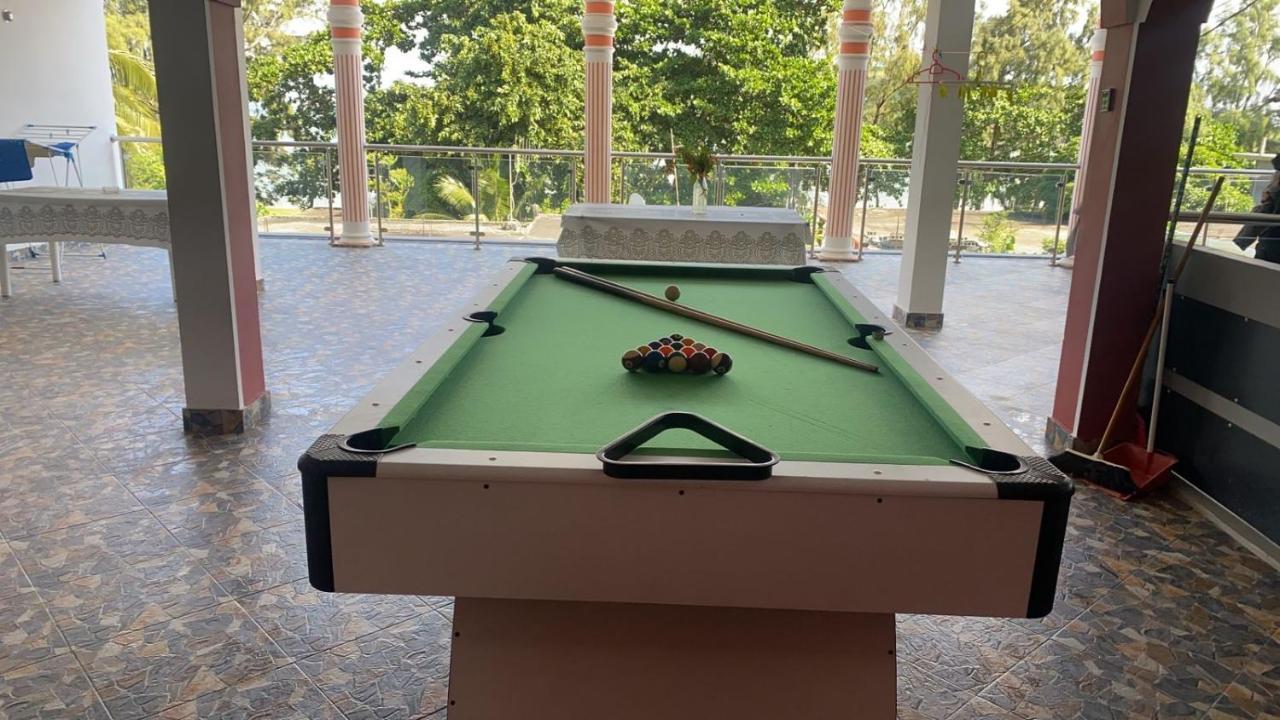 Justice Seaview Apartment Ле Морн Екстериор снимка